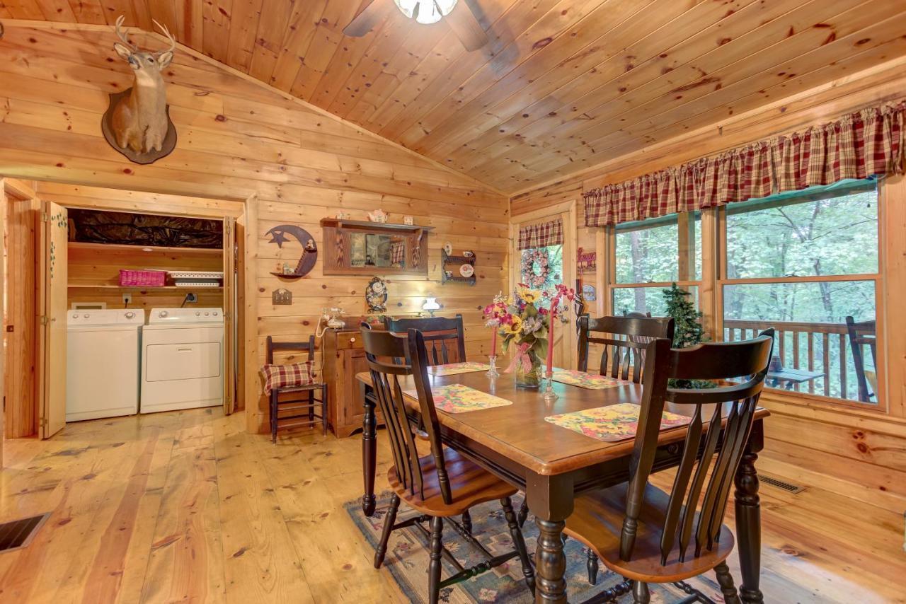 Lazy Bear Den - 2 Bed 1 Bath Vacation Home In Блу-Ридж Екстер'єр фото